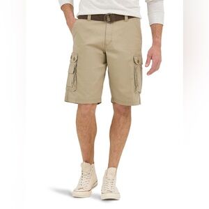 LEE WYOMING CARGO BELTED KHAKI - MEN‎ SHORTS NWT Size 34W 11.5” Inseam